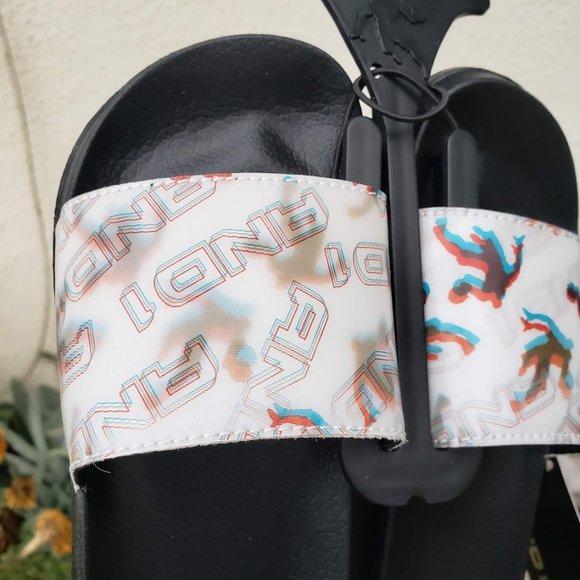 NEW Size 12 / 13 Boys Sandals Easter basket gift - Picture 3 of 9